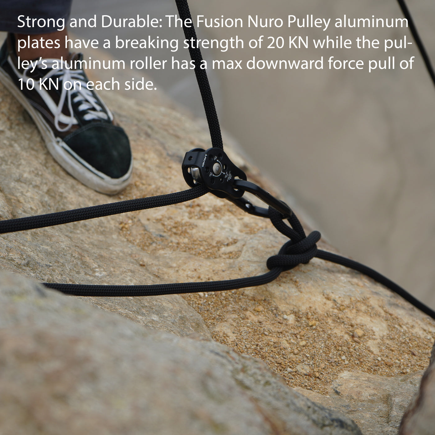 Nuro Fixed Side Mini Pulley - Black.